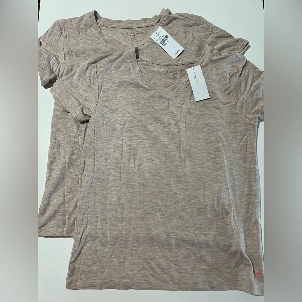 American Eagle Kids tan V neck short sleeve tee shirt BUNDLE NEW - 14 (11-12y)